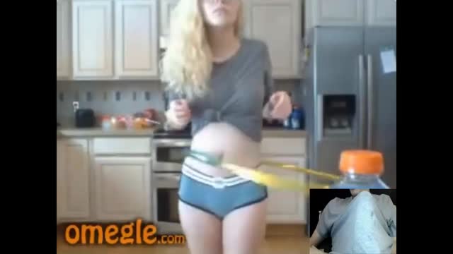 [omegle] Petite Hula Hoop Blonde Sucks Fingers