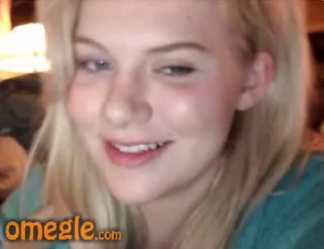 [omegle] Blonde With Cute Face Flashes Boobs